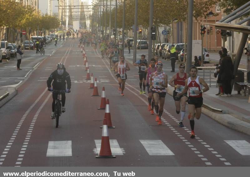 GALERÍA DE FOTOS -- Maratón paso por UJI 9.25-9.30