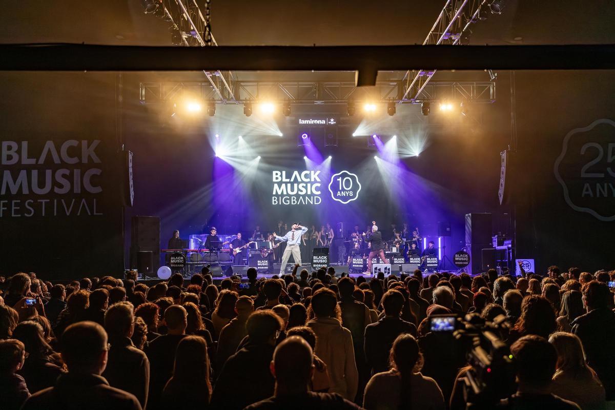 Les imatges del concert de 10 anys Black Music Big Band a La Mirona