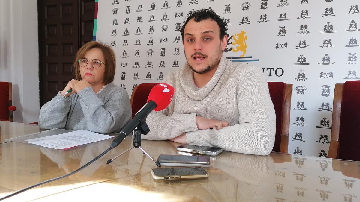Pilar Ruiz y Tomás del Bien presentan el plan de igualdad del Ayuntamiento