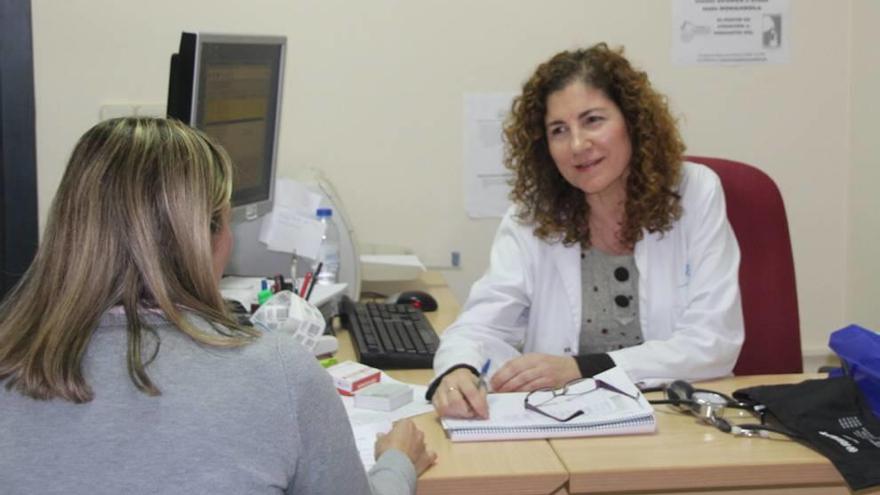 Consulta con la matrona en el centro de salud del Parchís.