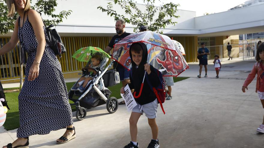 Así se ha vivido la vuelta al cole en el María Zambrano de Zaragoza