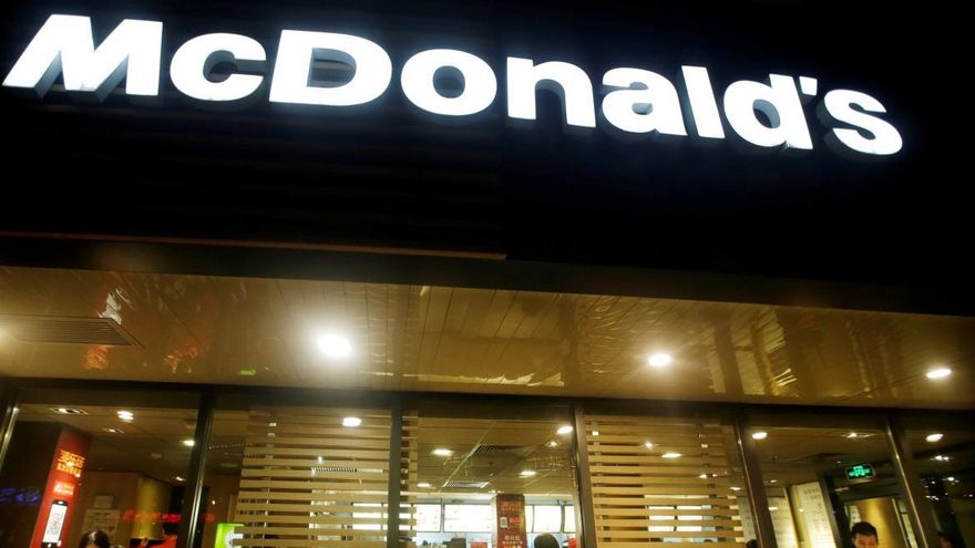 La venganza de una mujer contra un cliente del Mcdonalds que fue demasiado maleducado