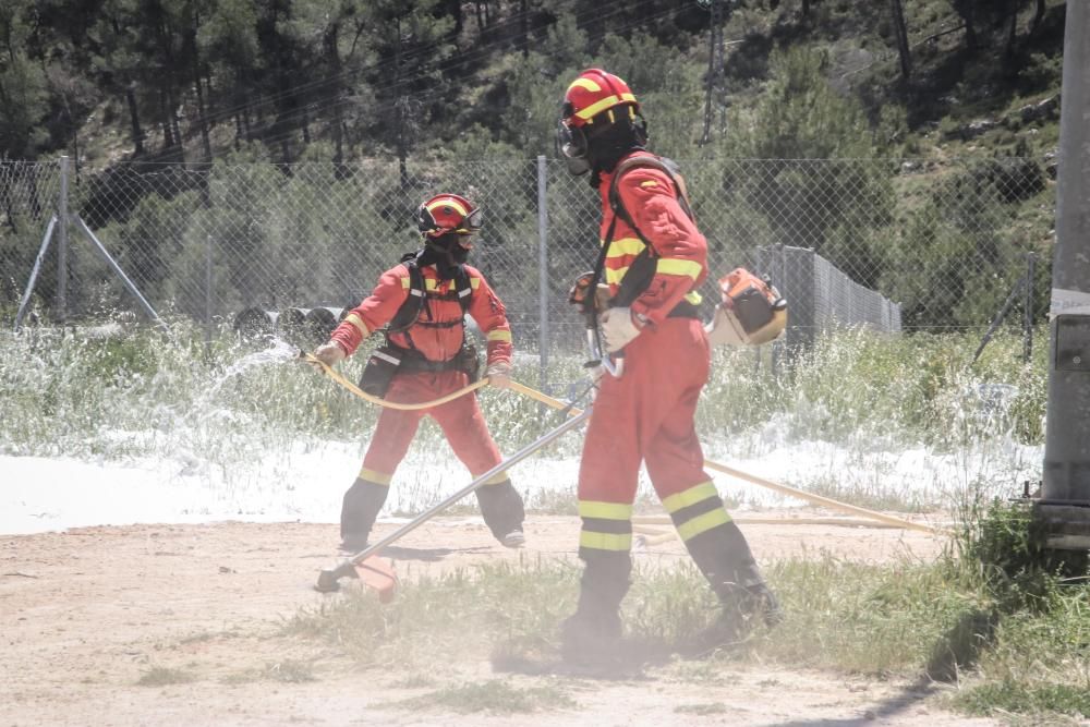 Simulacro de extinción de incendios en Alcoy