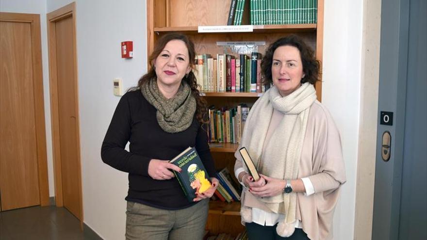 Montilla fomenta el intercambio de libros en varios enclaves urbanos