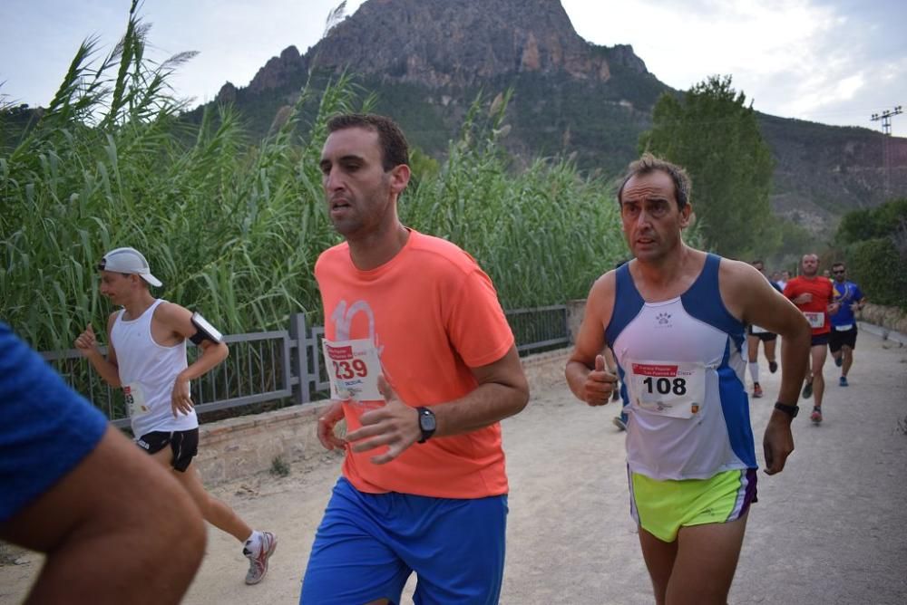 Carrera de los tres puentes en Cienza