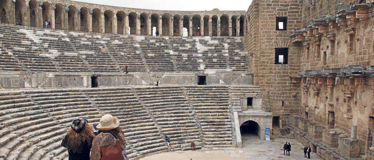 Espectacular anfiteatro de Aspendos que vale la pena visitar.