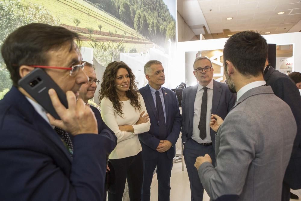 El Consell inicia la promoción turística en la feria madrileña