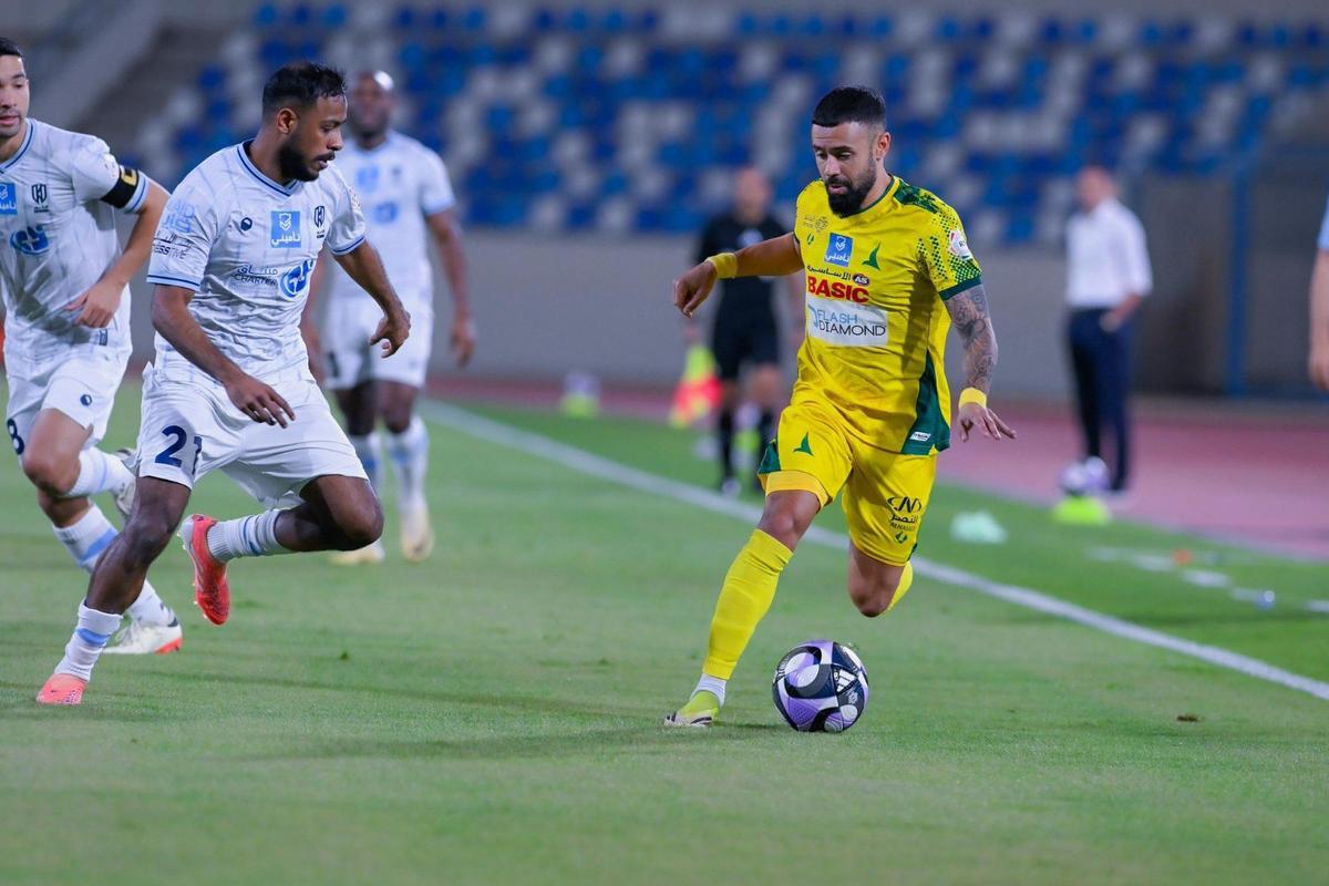 Paolo Fernandes, en un partido con el Al-Khaleej saudí.