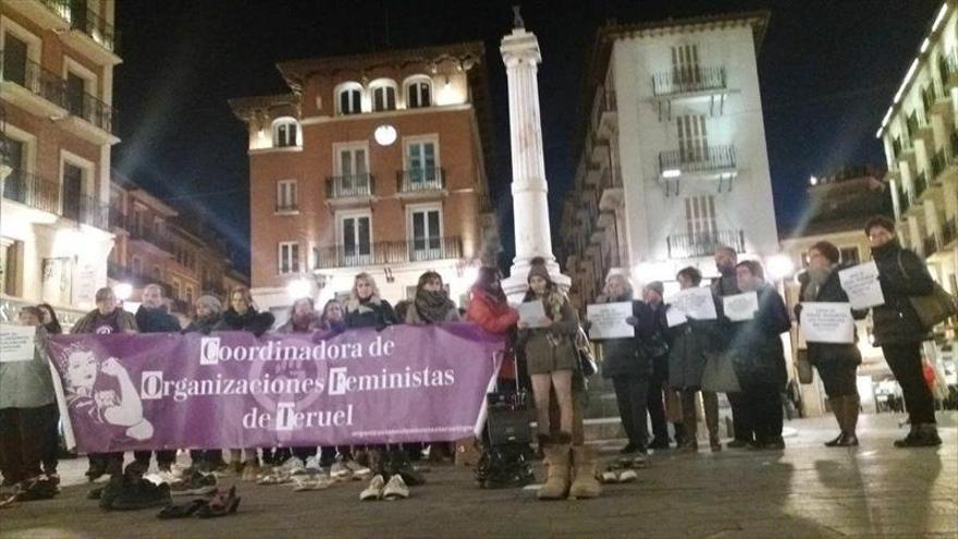 Protesta contra la violencia en teruel