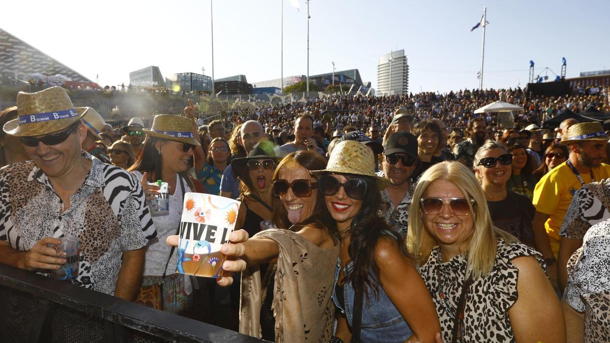 En imágenes | Zaragoza ya vibra con los primeros conciertos del Vive Latino