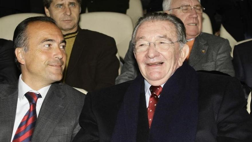 Muere el expresidente del Barça Agustí Montal