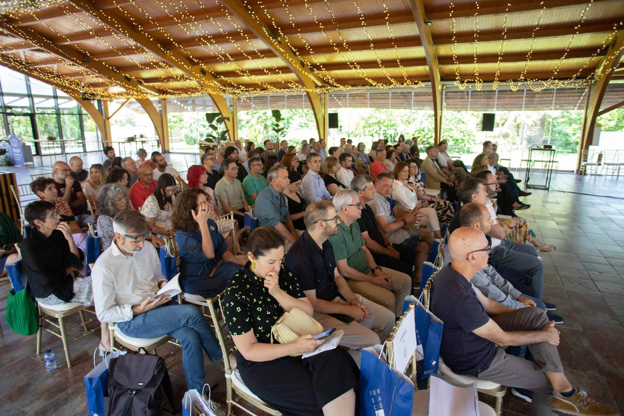 La Fundació Bromera per al Foment de la Lectura presenta la campanya «Llegir en valencià, la memòria de l’aigua» a la Sala Rex d’Alzira