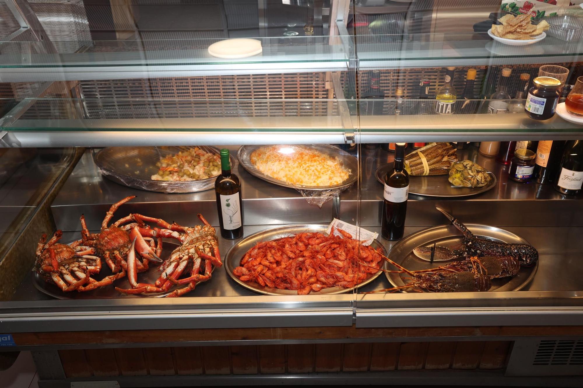 Restaurante La Terraza, un veterano en A Coruña: 60 años mirando a la ría