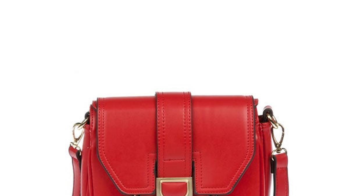 El complemento de la semana: un bolso rojo