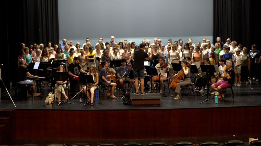 Rua Fosca regresa a los escenarios  con más de 120 músicos y coristas