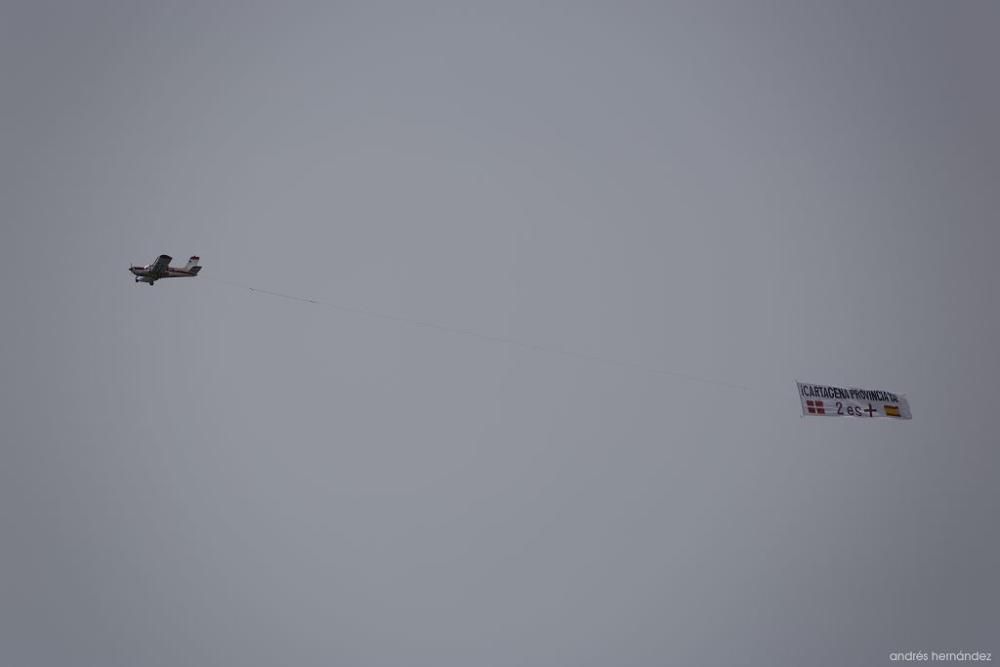 Avioneta provincialista en Cartagena