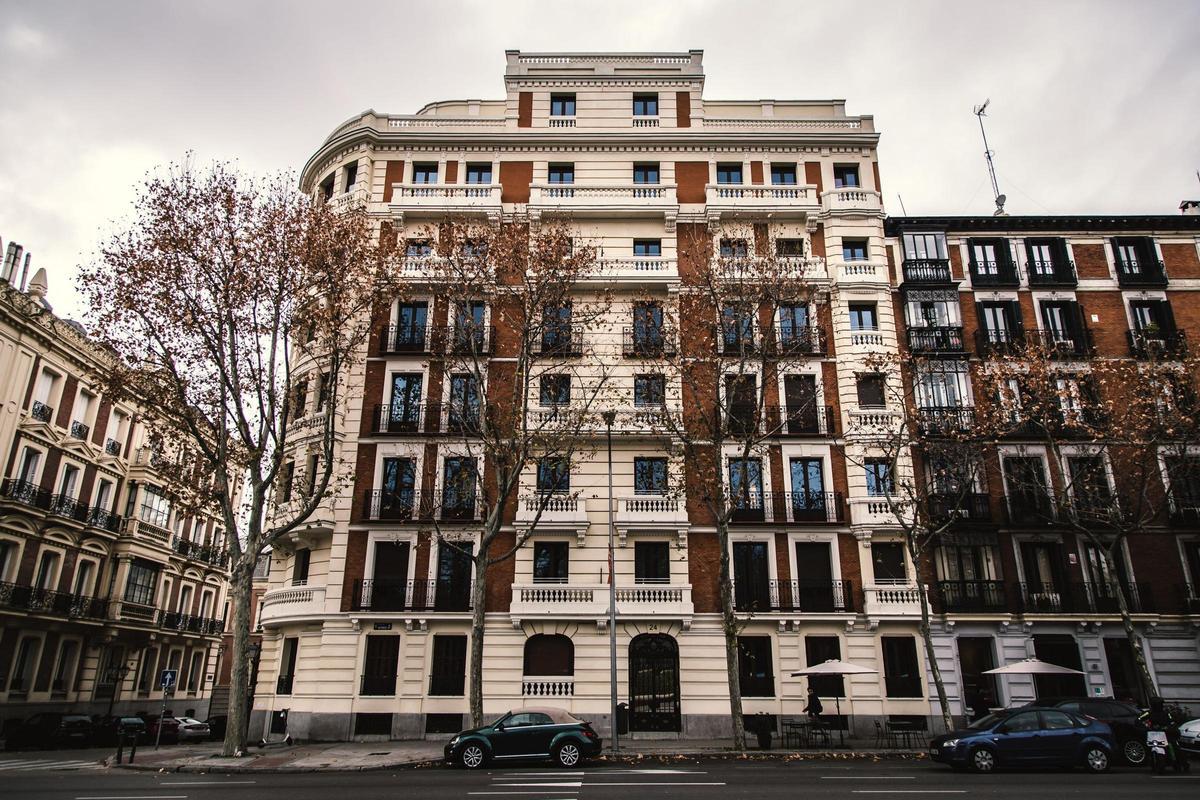 Edificio en Jerónimos, uno de los barrios más exclusivos de Madrid.