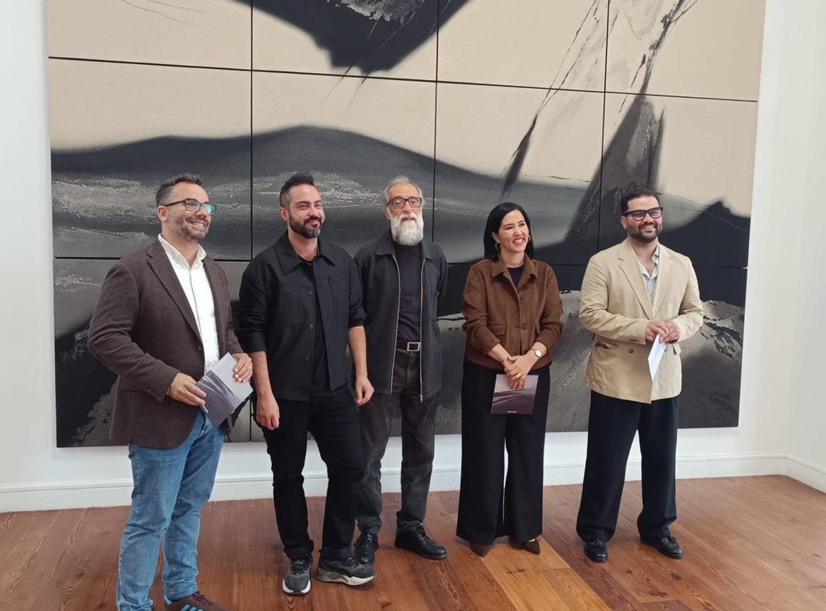 Presentación de la exposición de Ildefonso Aguilar en la Casa de la Cultura Agustín de la Hoz. | LP / DLP