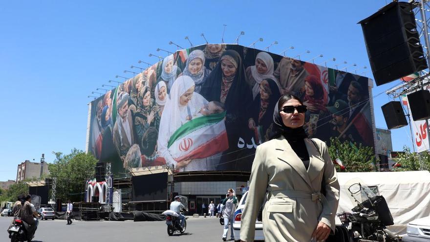 El Ibex 35 cede un 0,52% ante los desacuerdos entre EEUU e Irán al negociar la paz