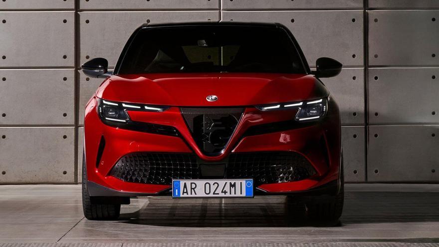 Alfa Romeo lanza el Junior Ibrida en España desde 29.000 euros 
