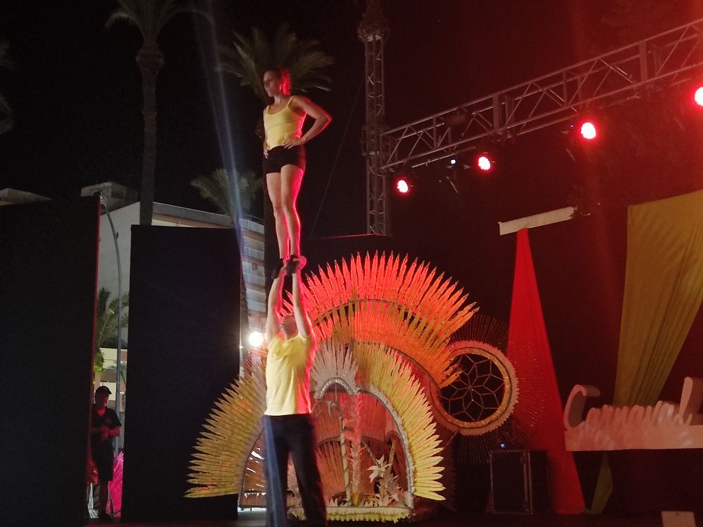 Gala Trajes de Papel del Carnaval de Águilas