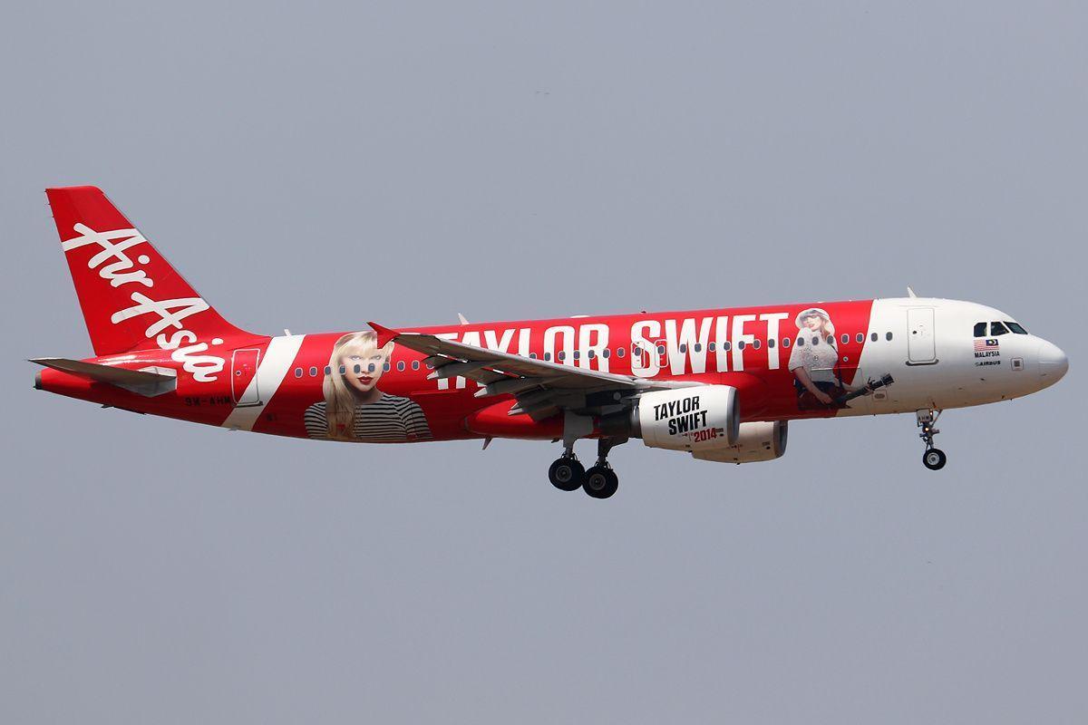 Avión de Air Asia dedicado a Taylor Swift.