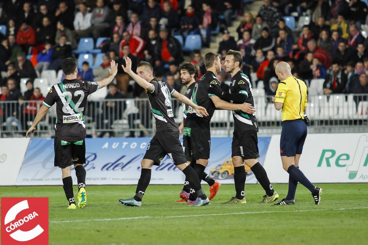 Los jugadores del Córdoba CF celebran el gol de Florin Andone en el Juegos Mediterráneos de Almería, hace ahora 10 años.