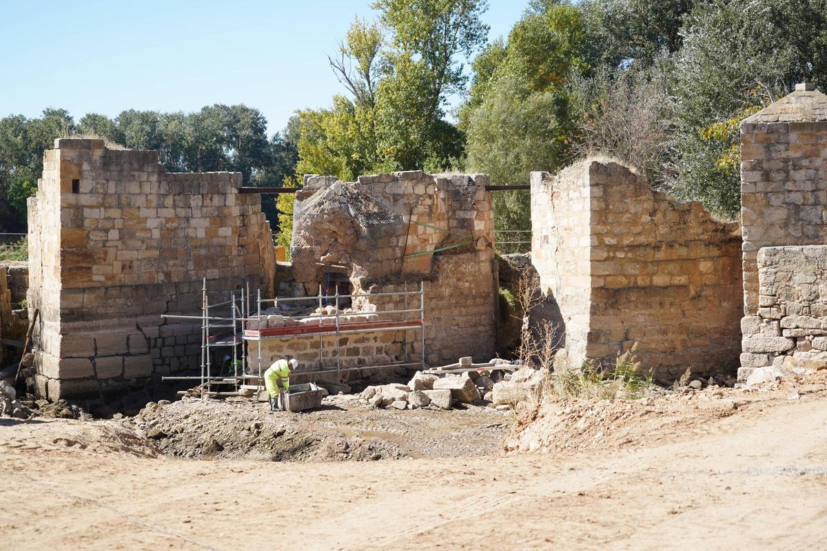 Obras del proyecto de consolidación de las aceñas de Gijón