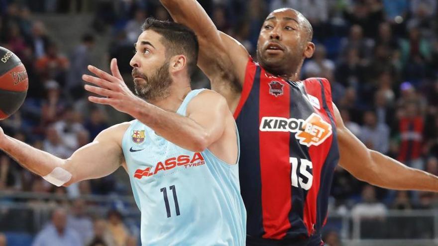 El Baskonia pone contra las cuerdas al Barcelona