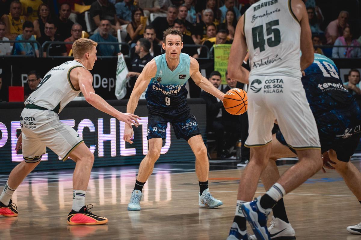 Huertas, durante el duelo de la primera vuelta entre La Laguna Tenerife y Unicaja de Málaga.