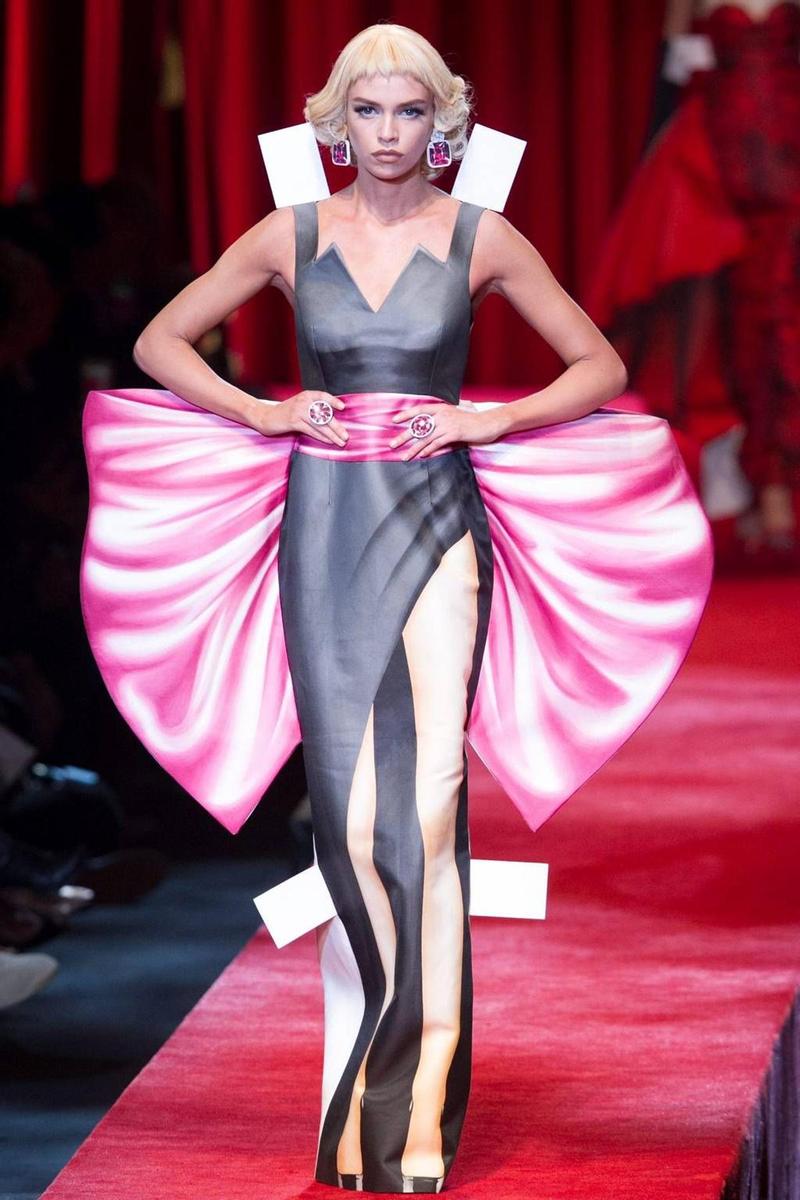 MFW: Moschino P/V17