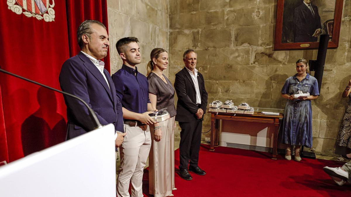 El mallorquín Carlos Fuentes, alumno del Colegio Luis Vives, ha logrado una calificación de 13,53