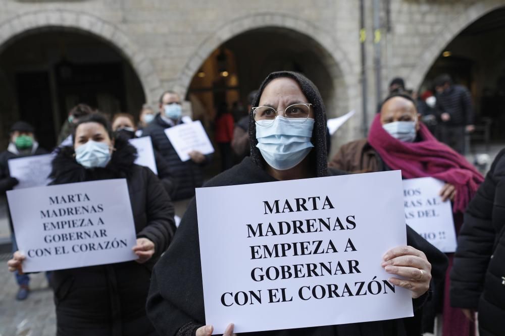 Protesta dels veïns del barri de Font de la Pólvora de Girona pels talls de llum