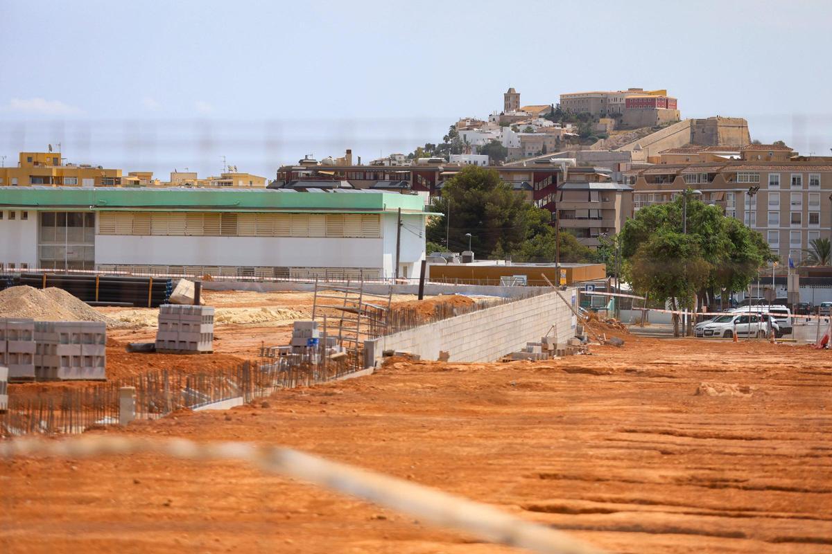 Aquí están todas las fotos de las obras del futuro estadio de Es Putxet