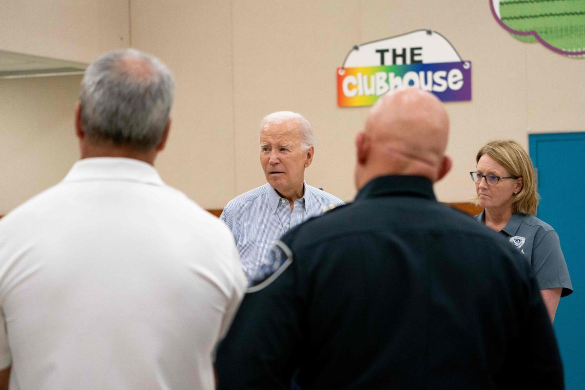 Biden visita a los afectados por el huracán Idalia en Florida