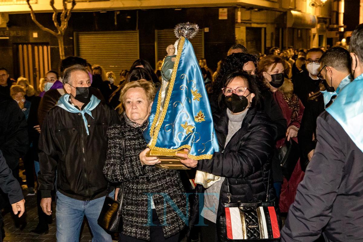 Dos años después de que el mundo se parara por el estallido de la pandemia de coronavirus, las puertas de la iglesia de San Jaime y Santa Ana se han vuelto a abrir al filo de las 5.30 de la madrugada para festejar de nuevo el 16 de Marzo, el día en el que se conmemora la Trobada de la Mare de Déu