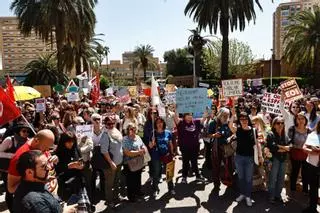 Protesta por los recortes en las Escuelas Oficiales de Idiomas