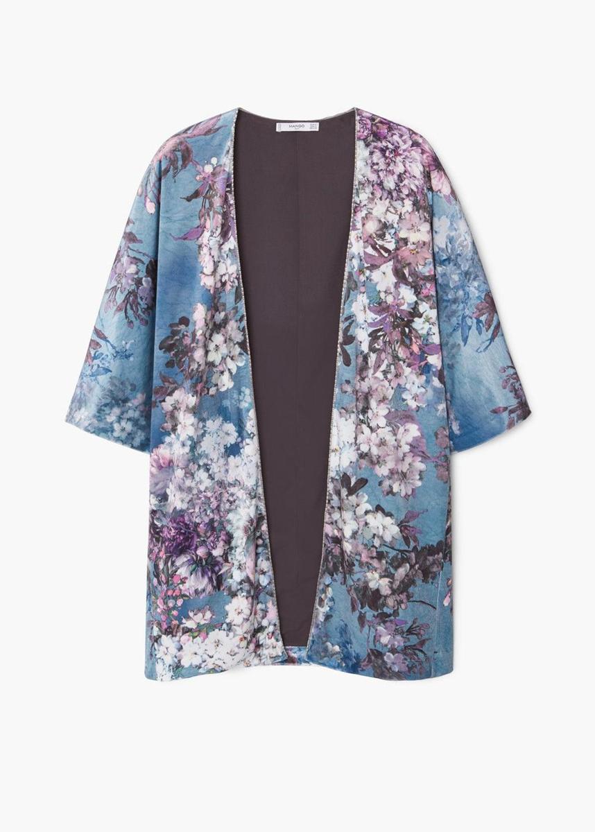 Caftán de terciopelo con estampado floral de Mango (49,99€)