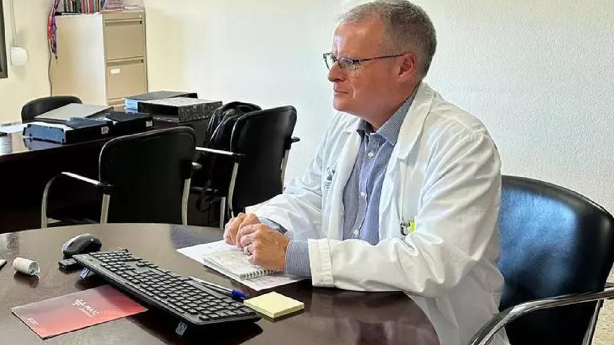 El hasta ahora gerente del Departamento de Salud Xàtiva-Ontinyent, Juan Manuel Campos.