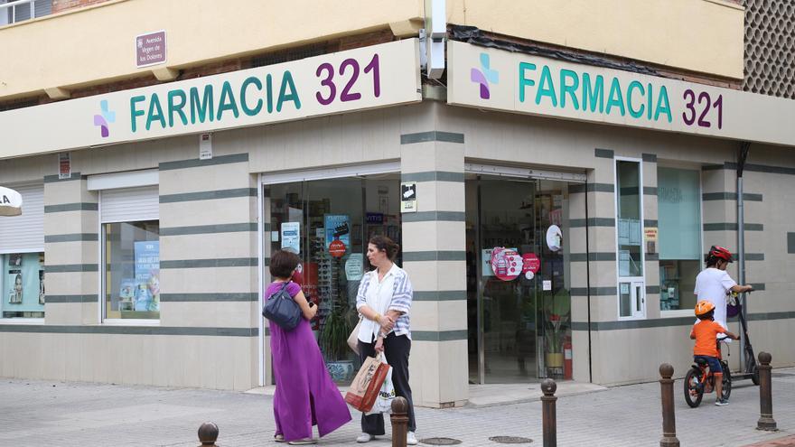 Las farmacias de Córdoba colaborarán con el hospital Reina Sofía en el cuidado de la salud renal