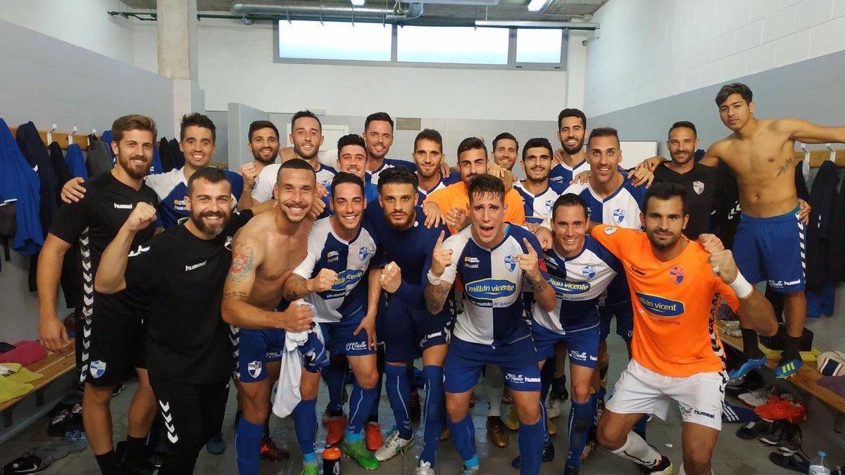 El Ebro aprovecha la inercia de la Copa y gana su primer partido (1-2)