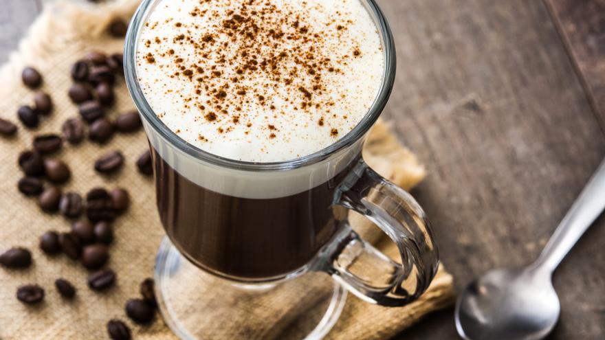 Cómo hacer un café irlandés, receta paso a paso