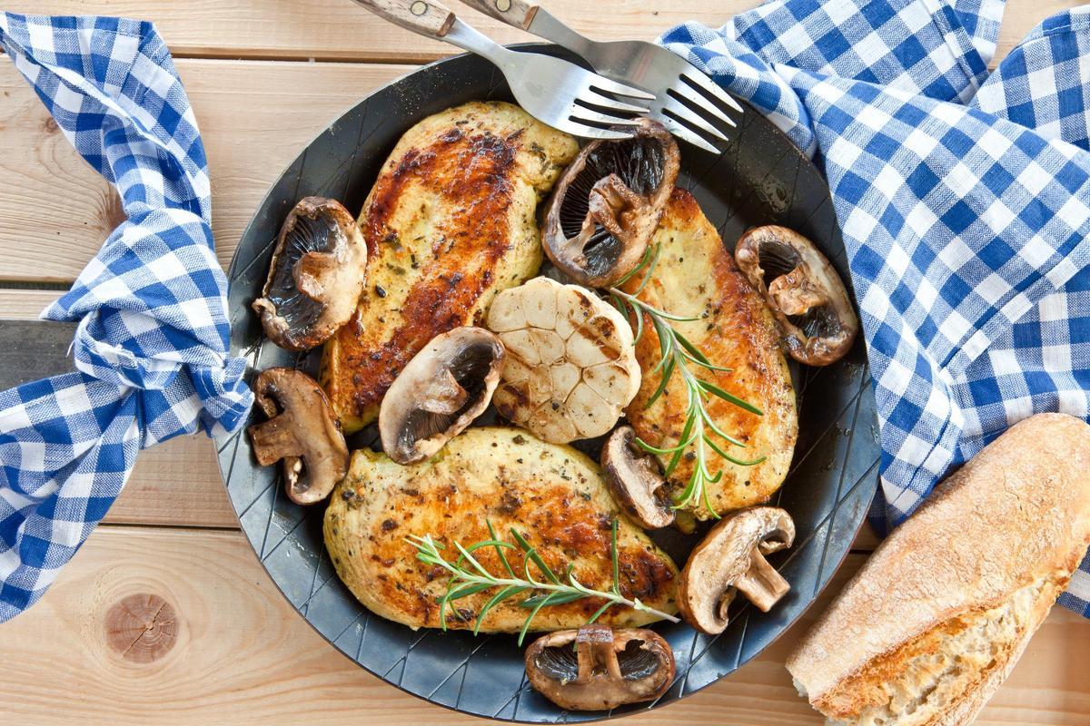 Platos con pollo bajos en calorías.