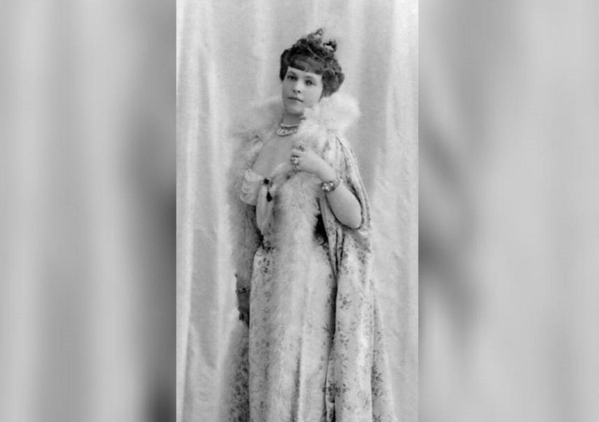 Carmen Giménez Flores, vizcondesa de Termens.