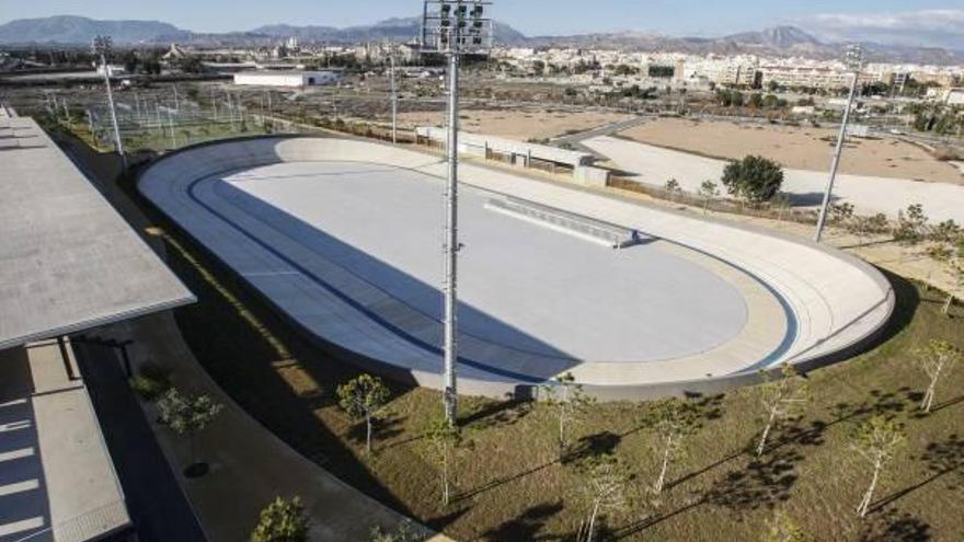 El velódromo de San Vicente no tiene quien le quiera: cero empresas se presentan para su reforma