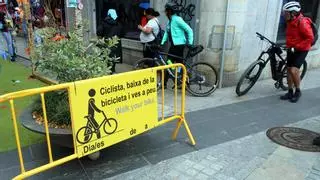 Salellas anuncia un pla per trobar "l'equilibri" entre els negocis vinculats al ciclisme i la ciutat