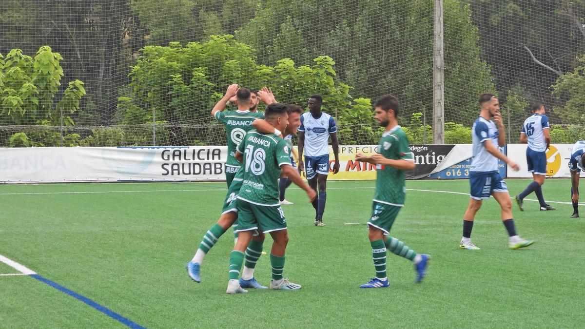 Un partido de pretemporada del Coruxo.