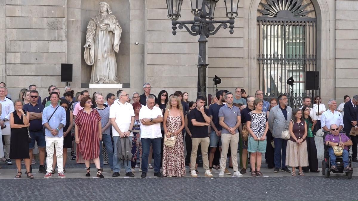 Barcelona recuerda a las víctimas de los atentados del 17A 9 años después