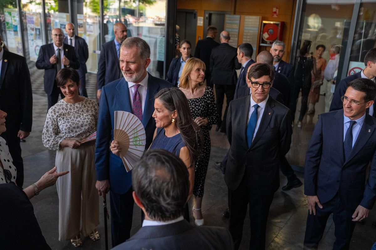 Badia del Vallès celebra sus 50 años con la visita de lo sReyes de España, alcalde y Salvador Illa. FOTO de ZOWY VOETEN