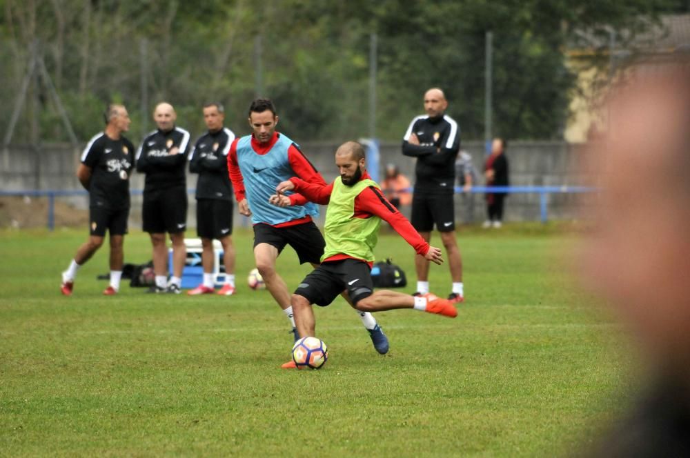 Entrenamiento del Sporting en Blimea